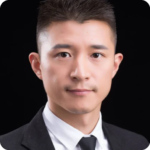 李伟