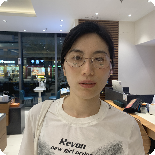 何俐医生头像照片
