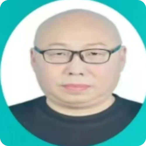 李四新