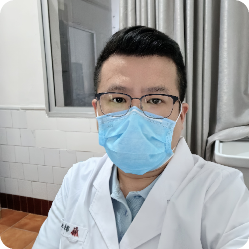 李露医生头像照片