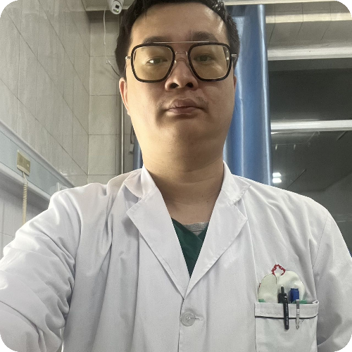 杨迎医生头像照片