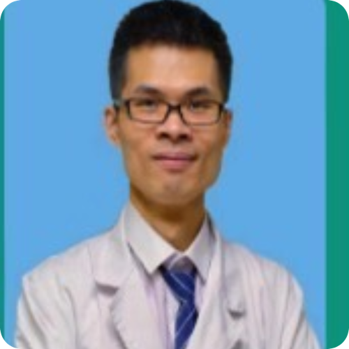 覃先蓬医生头像照片