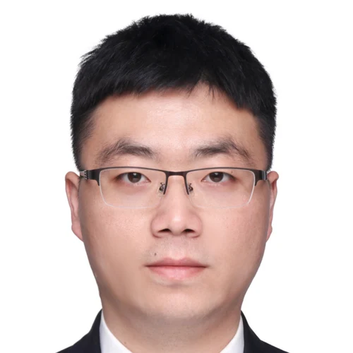 李旭辉