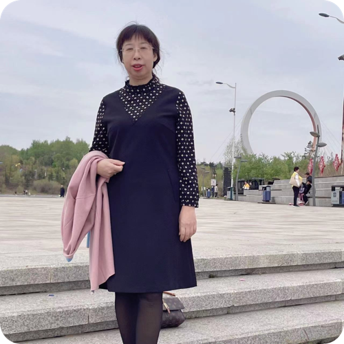 李冰医生头像照片