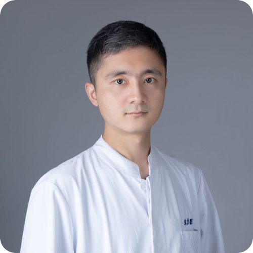 蒋易医生头像照片
