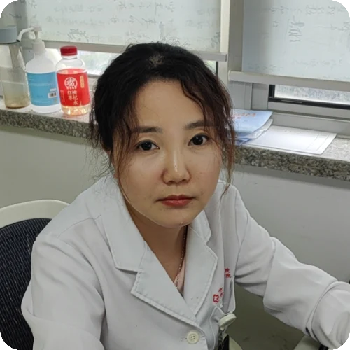 蒋云