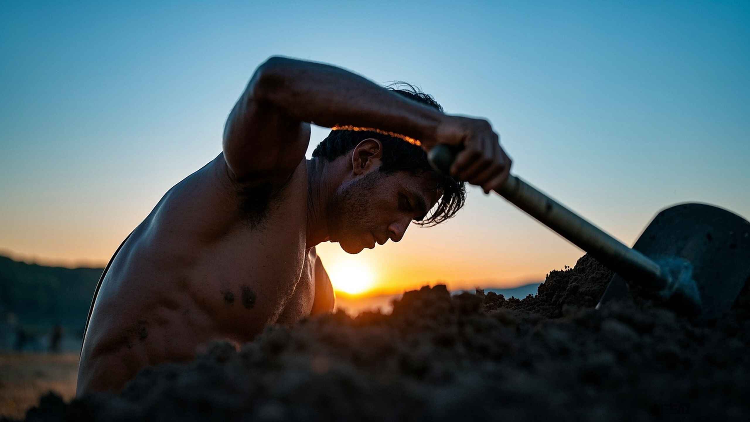 科普，強<span style="color: #da4707">筋</span>壯骨：助力體力勞動者健康與運動指南