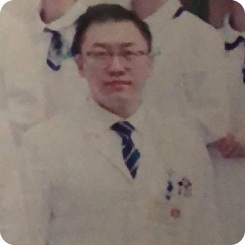 王翱卿