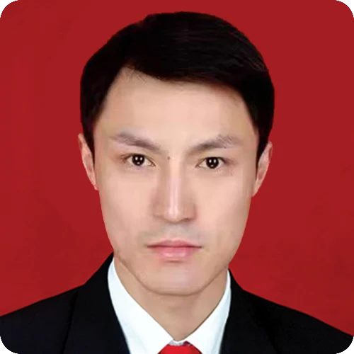 强亚杰