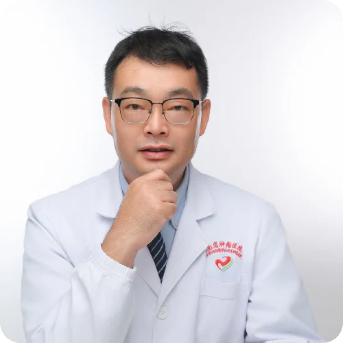 万能斌