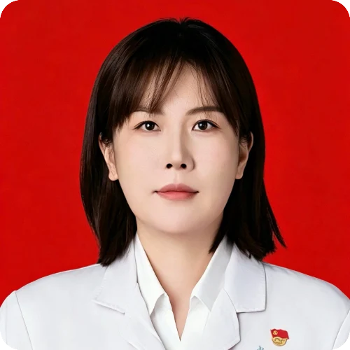 訾滢洁